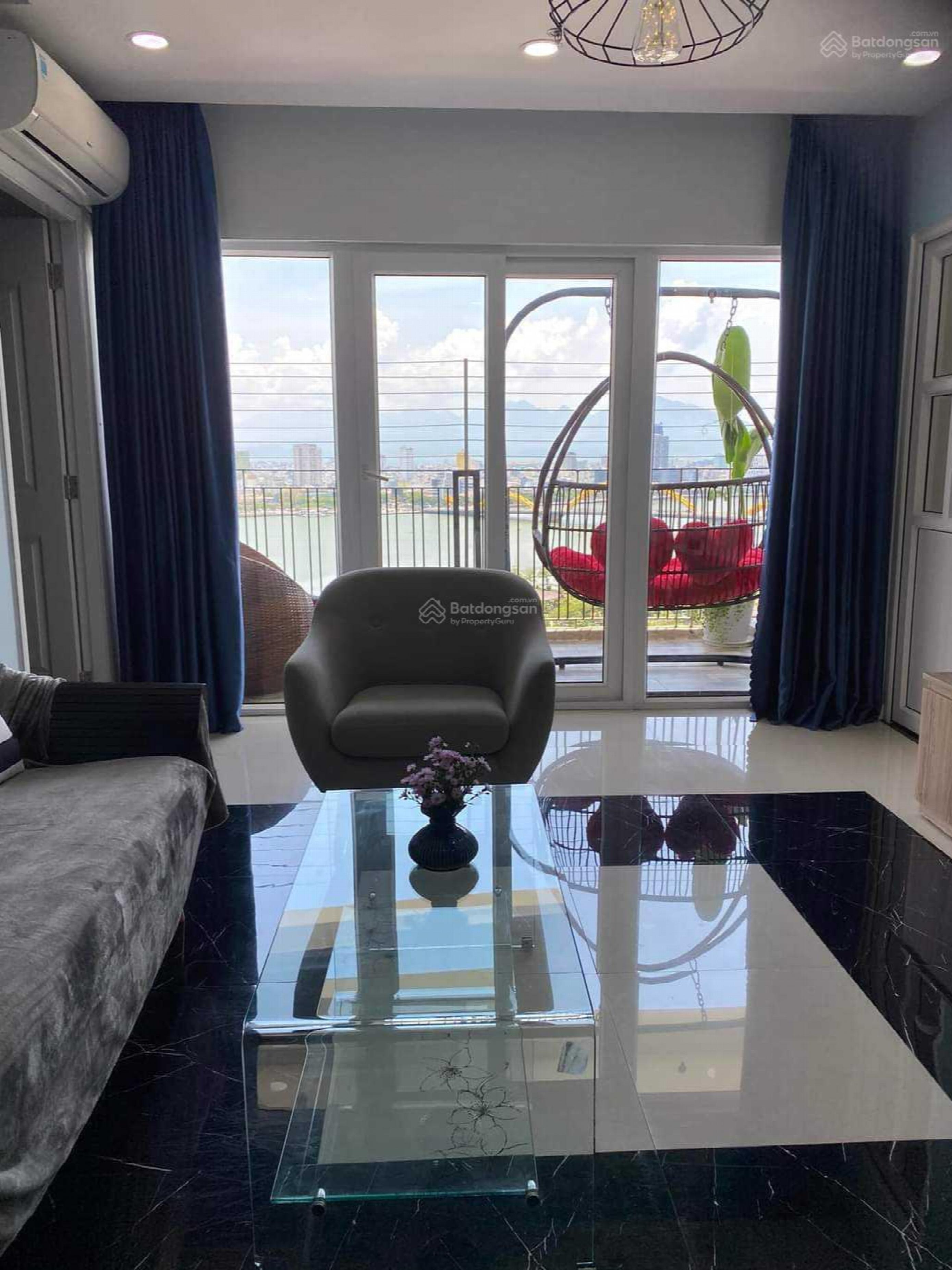 The Monarchy, Vietnam The Monarchy, Vietnam