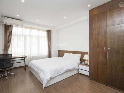 Linh Lang Street, Vietnam Linh Lang Street, Vietnam