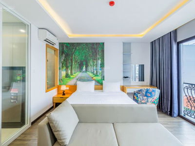 Truong Son Street, Vietnam Truong Son Street, Vietnam