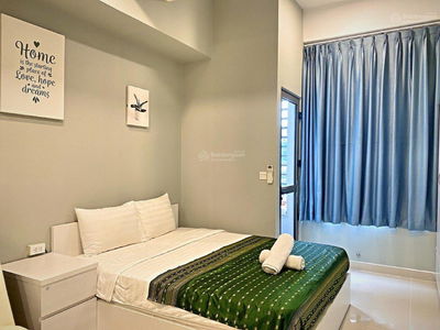 River Gate, Vietnam River Gate, Vietnam