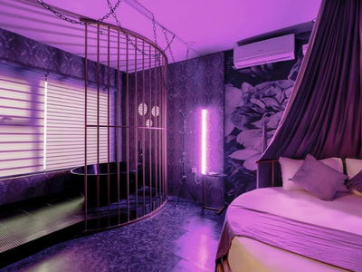 Hoàn Kiếm, Vietnam  Hoàn Kiếm, Vietnam