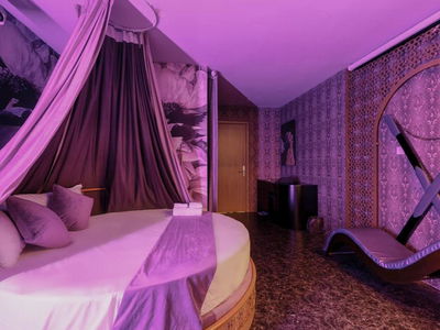 Hoàn Kiếm, Vietnam  Hoàn Kiếm, Vietnam