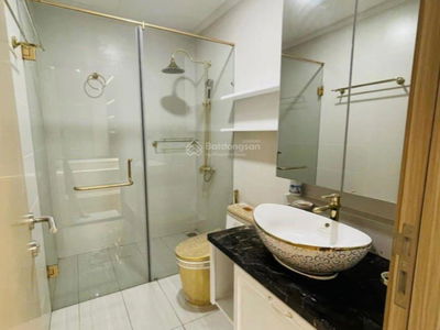 Jamila Khang Dien, Vietnam Jamila Khang Dien, Vietnam