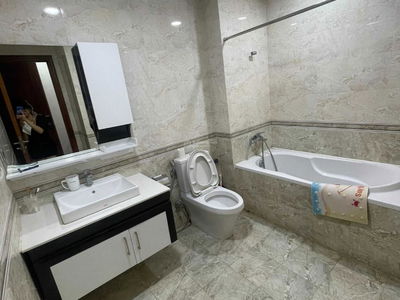 Chau Long Street, Vietnam Chau Long Street, Vietnam