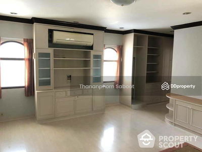 Bang Chak, Bangkok, Thailand Bang Chak, Bangkok, Thailand