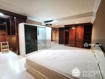 Sam Sen Nai, Bangkok, Thailand Sam Sen Nai, Bangkok, Thailand