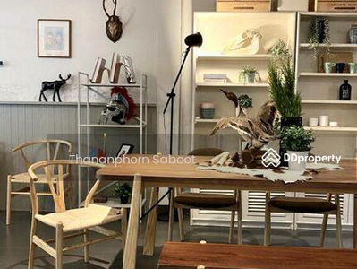 3-Bedroom Townhouse at Ekkamai 12, Bangkok, Thailand 3-Bedroom Townhouse at Ekkamai 12, Bangkok, Thailand