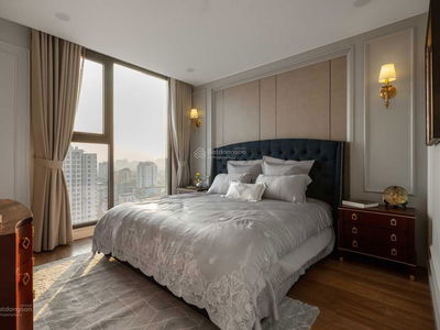 D'. El Dorado, Vietnam  D'. El Dorado, Vietnam