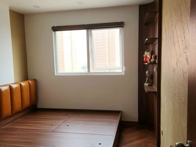 Housing in Hanoi, Vietnam  Housing in Hanoi, Vietnam