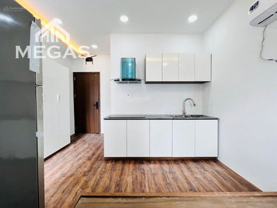 Lo Gom Street, Vietnam Lo Gom Street, Vietnam