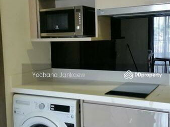 Trapezo Sukhumvit 16, Bangkok, Thailand Trapezo Sukhumvit 16, Bangkok, Thailand