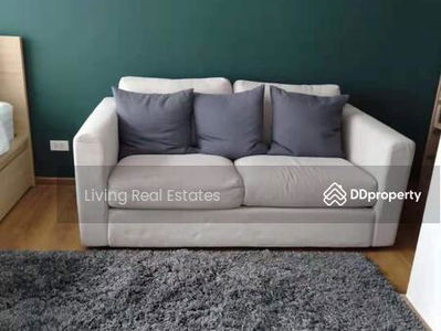 Park Origin Phrom Phong, Bangkok, Thailand Park Origin Phrom Phong, Bangkok, Thailand