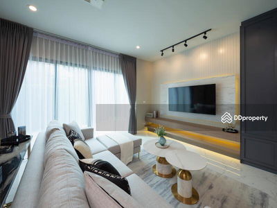 Two-storey pool villa with built-in swimming pool. Near Kad Farang, Chiang Mai, Thailand Two-storey pool villa with built-in swimming pool. Near Kad Farang, Chiang Mai, Thailand