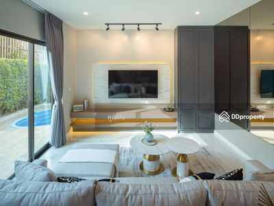 Two-storey pool villa with built-in swimming pool. Near Kad Farang, Chiang Mai, Thailand Two-storey pool villa with built-in swimming pool. Near Kad Farang, Chiang Mai, Thailand