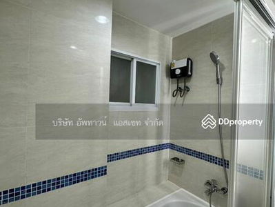 Life @ Sukhumvit 65, Bangkok, Thailand Life @ Sukhumvit 65, Bangkok, Thailand