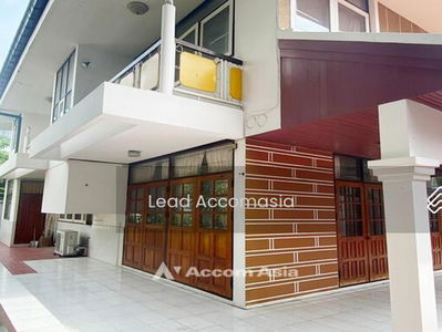 3 Bedrooms House for Sale and Rent in Sukhumvit, Bangkok near BTS Thong Lo (910003), Bangkok, Thailand 3 Bedrooms House for Sale and Rent in Sukhumvit, Bangkok near BTS Thong Lo (910003), Bangkok, Thailand