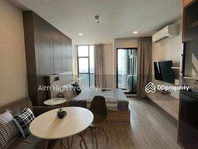 Rhythm Ekkamai, Bangkok, Thailand Rhythm Ekkamai, Bangkok, Thailand