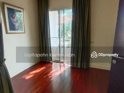 10310, Bangkok, Thailand 10310, Bangkok, Thailand