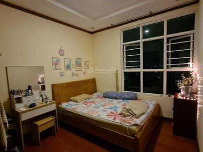 Hoang Anh Thanh Binh, Vietnam Hoang Anh Thanh Binh, Vietnam