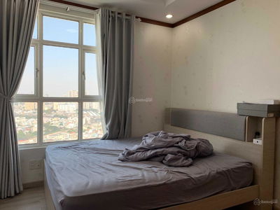 Hoang Anh Thanh Binh, Vietnam Hoang Anh Thanh Binh, Vietnam