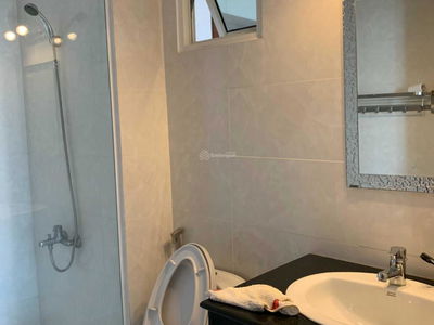 Hoang Anh Thanh Binh, Vietnam Hoang Anh Thanh Binh, Vietnam