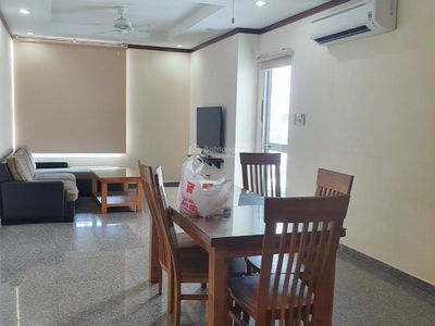 Hoang Anh Thanh Binh, Vietnam  Hoang Anh Thanh Binh, Vietnam