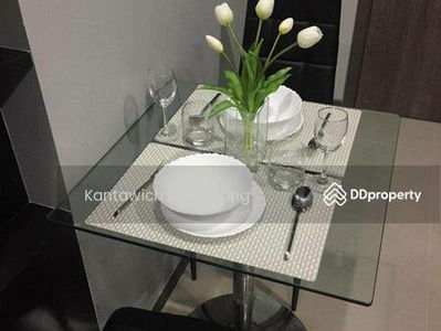 The Rich Sathorn-Taksin, Bangkok, Thailand The Rich Sathorn-Taksin, Bangkok, Thailand