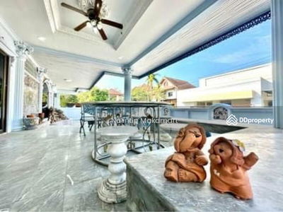 2-story detached house, Bangkok, Thailand 2-story detached house, Bangkok, Thailand