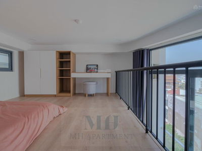 Tran Xuan Soan Street, Vietnam  Tran Xuan Soan Street, Vietnam