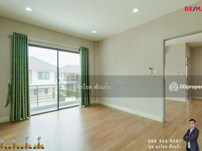 Life Bangkok Boulevard Ratchaphruek - Rattanatibet, Nonthaburi, Thailand Life Bangkok Boulevard Ratchaphruek - Rattanatibet, Nonthaburi, Thailand