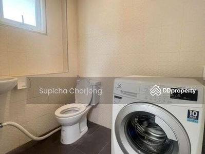 The Scenevanar (Baan Mae 9), Chon Buri, Thailand The Scenevanar (Baan Mae 9), Chon Buri, Thailand