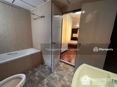 P.W.T. Mansion, Bangkok, Thailand P.W.T. Mansion, Bangkok, Thailand