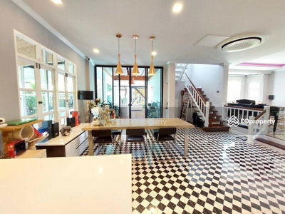 Alojamiento en Ban Chalong, Thailand Alojamiento en Ban Chalong, Thailand