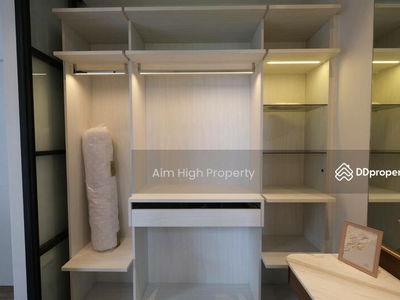 Muniq Langsuan, Bangkok, Thailand Muniq Langsuan, Bangkok, Thailand