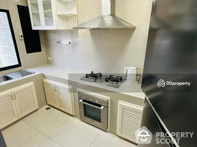 Moo Baan Chicha Castle, Bangkok, Thailand Moo Baan Chicha Castle, Bangkok, Thailand