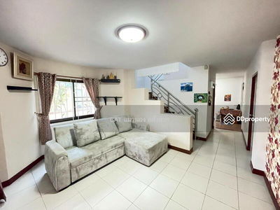 Baan Fuengsuk 5, Nonthaburi, Thailand Baan Fuengsuk 5, Nonthaburi, Thailand