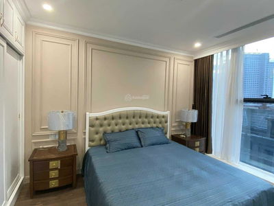 D’. Le Pont D’or - Hoàng Cầu, Vietnam D’. Le Pont D’or - Hoàng Cầu, Vietnam