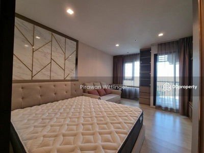 Life One Wireless, Bangkok, Thailand Life One Wireless, Bangkok, Thailand