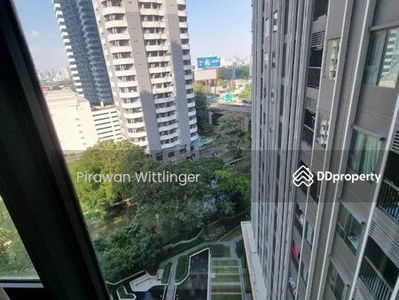 Life One Wireless, Bangkok, Thailand Life One Wireless, Bangkok, Thailand