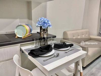 Rich Park @ Triple Station, Bangkok, Thailand Rich Park @ Triple Station, Bangkok, Thailand