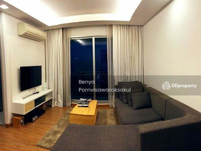 Thru Thonglor, Bangkok, Thailand Thru Thonglor, Bangkok, Thailand