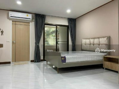 Prestige Towers, Bangkok, Thailand Prestige Towers, Bangkok, Thailand