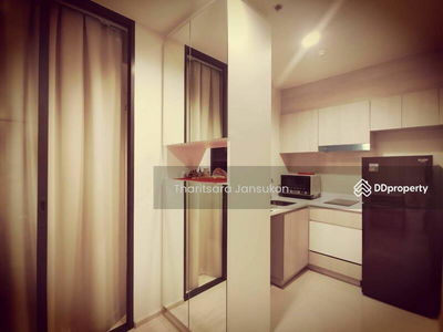 Life One Wireless, Bangkok, Thailand Life One Wireless, Bangkok, Thailand