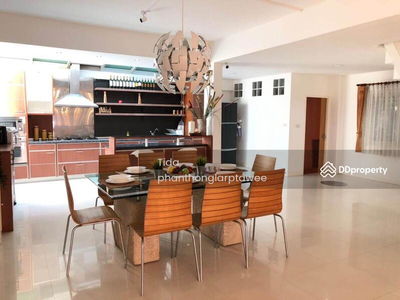 Soi Soonvijai 4, Bangkok, Thailand Soi Soonvijai 4, Bangkok, Thailand