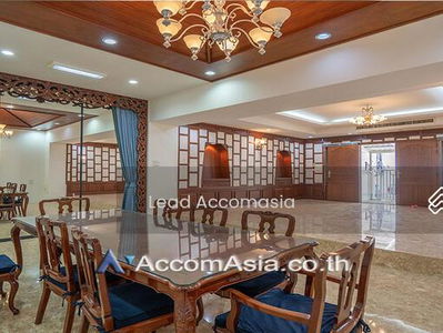 Home Office | 5 Bedrooms Townhouse for Sale and Rent in Sukhumvit, Bangkok near BTS Ekkamai AA30827, Bangkok, Thailand Home Office | 5 Bedrooms Townhouse for Sale and Rent in Sukhumvit, Bangkok near BTS Ekkamai AA30827, Bangkok, Thailand