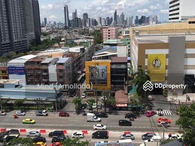 Whizdom Station Ratchada-Thapra, Bangkok, Thailand Whizdom Station Ratchada-Thapra, Bangkok, Thailand