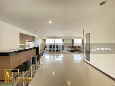 D.S. Tower 1 Sukhumvit 33, Bangkok, Thailand D.S. Tower 1 Sukhumvit 33, Bangkok, Thailand