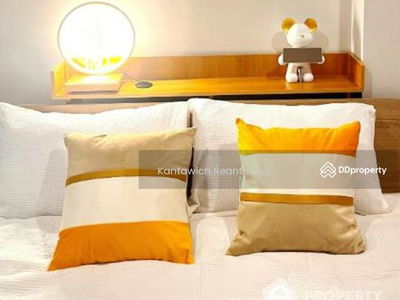 Life One Wireless, Bangkok, Thailand Life One Wireless, Bangkok, Thailand