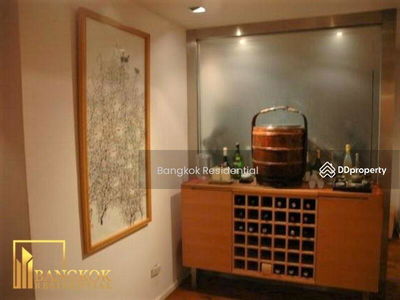 Urbana Langsuan, Bangkok, Thailand Urbana Langsuan, Bangkok, Thailand