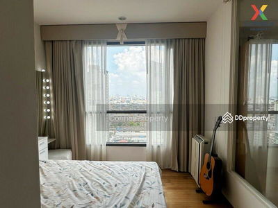 Fuse Sathorn-Taksin, Bangkok, Thailand Fuse Sathorn-Taksin, Bangkok, Thailand